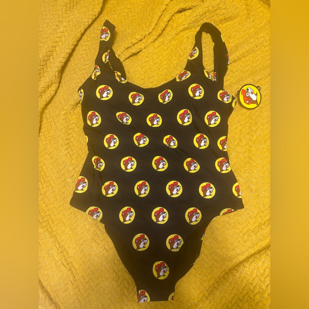 Brand New With Tag Bucee’s Women’s One Piece Bathing Suit SZ XL